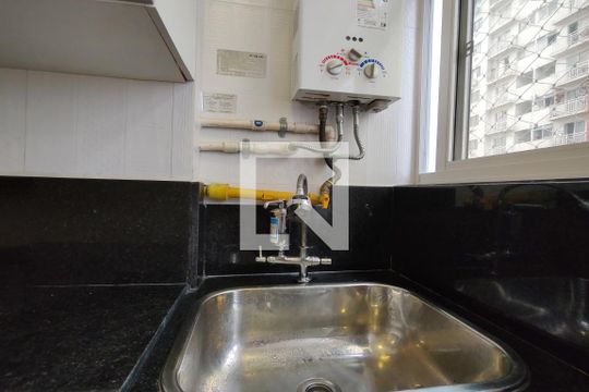 Área de Serviço de apartamento para alugar com 2 quartos, 46m² em Jacarepaguá, Rio de Janeiro
