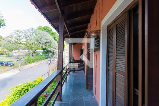Varanda do Quarto 3 - Suíte de casa à venda com 4 quartos, 320m² em Tristeza, Porto Alegre