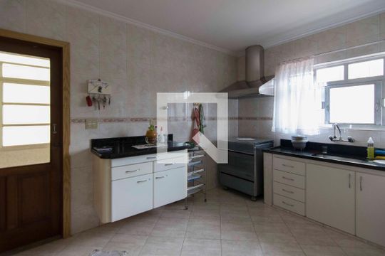 Cozinha de casa à venda com 3 quartos, 350m² em Parque Monteiro Soares, São Paulo