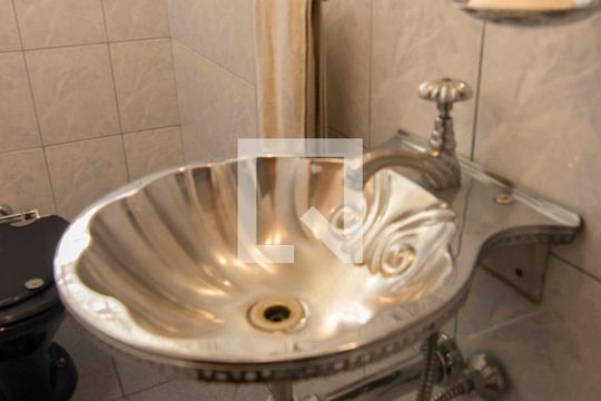 Lavabo de casa à venda com 3 quartos, 350m² em Parque Monteiro Soares, São Paulo