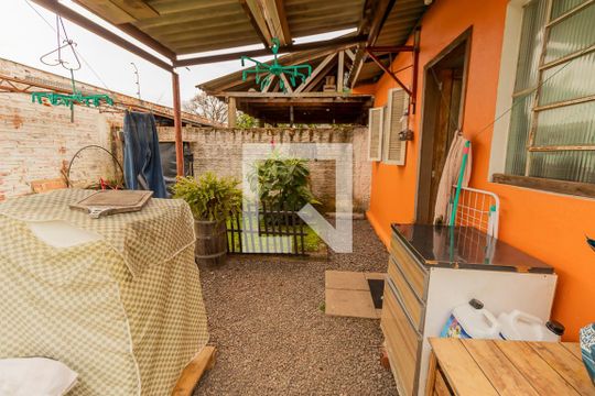 Área Externa de casa à venda com 2 quartos, 96m² em São Miguel, São Leopoldo