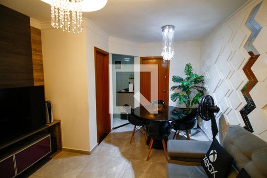 Casa de Condomínio à venda com 2 quartos, 115m² em Penha de França, São Paulo