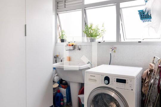 Área de Serviço de apartamento à venda com 3 quartos, 70m² em Vila Gertrudes, São Paulo