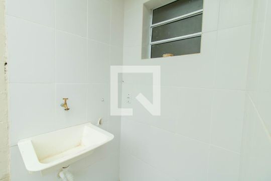 Área de Serviço de casa de condomínio para alugar com 2 quartos, 60m² em Chácara Ondas Verdes, Cotia