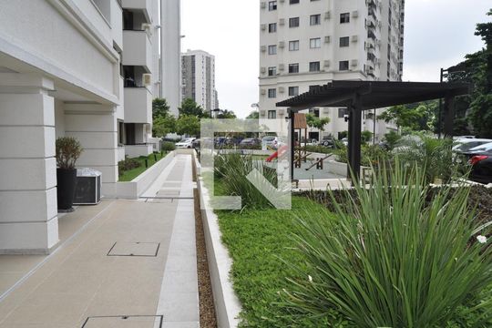Área comum de apartamento à venda com 2 quartos, 56m² em Del Castilho, Rio de Janeiro