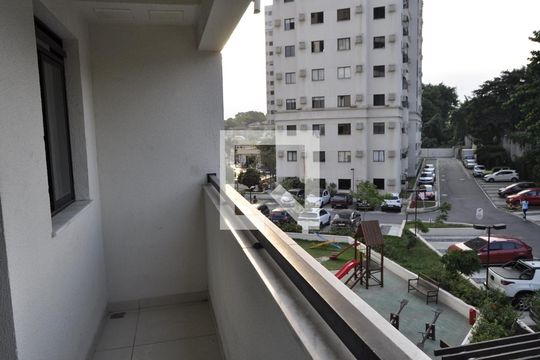 Varanda de apartamento à venda com 2 quartos, 56m² em Del Castilho, Rio de Janeiro