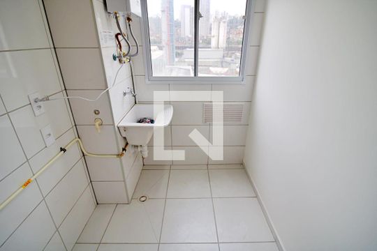 Área de Serviço de apartamento para alugar com 2 quartos, 42m² em Vila Plana, São Paulo
