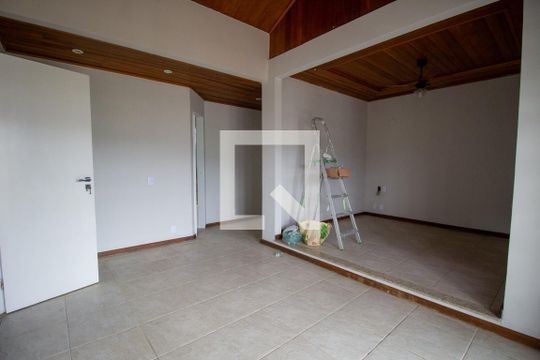 Suíte 1 de casa de condomínio para alugar com 4 quartos, 240m² em Recreio dos Bandeirantes, Rio de Janeiro