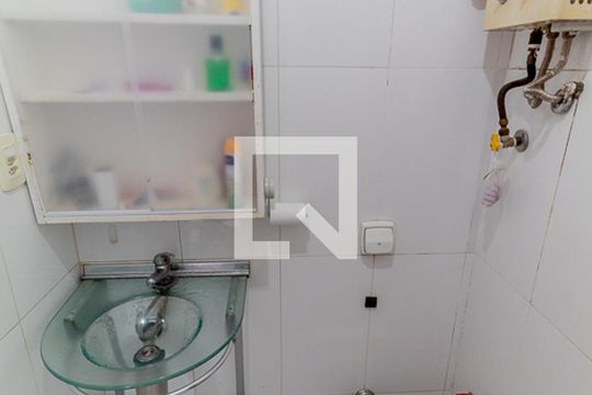 Banheiro de apartamento para alugar com 1 quarto, 30m² em Botafogo, Rio de Janeiro