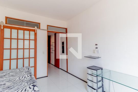 Sala/Quarto de apartamento para alugar com 1 quarto, 30m² em Botafogo, Rio de Janeiro