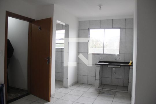 Sala/Cozinha de apartamento para alugar com 2 quartos, 55m² em Jardim Quaresmeira, Suzano