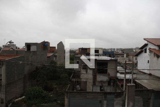 Vista do quarto 2 de apartamento para alugar com 2 quartos, 55m² em Jardim Quaresmeira, Suzano