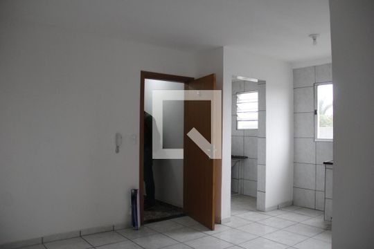 Sala/Cozinha de apartamento para alugar com 2 quartos, 55m² em Jardim Quaresmeira, Suzano