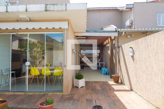 Área comum de casa de condomínio à venda com 3 quartos, 102m² em Vila Conceição, Porto Alegre