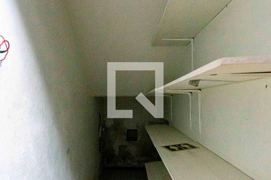 Deposito de casa à venda com 1 quarto, 143m² em Vila Helena, Santo André