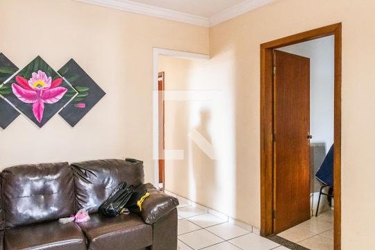 Copa de casa para alugar com 5 quartos, 360m² em Itatiaia, Belo Horizonte