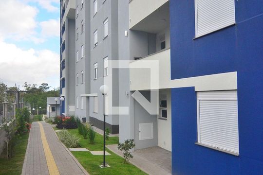 Fachada do bloco de apartamento à venda com 2 quartos, 51m² em Olaria, Canoas