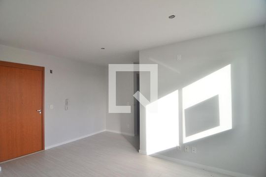 Sala de apartamento à venda com 2 quartos, 51m² em Olaria, Canoas