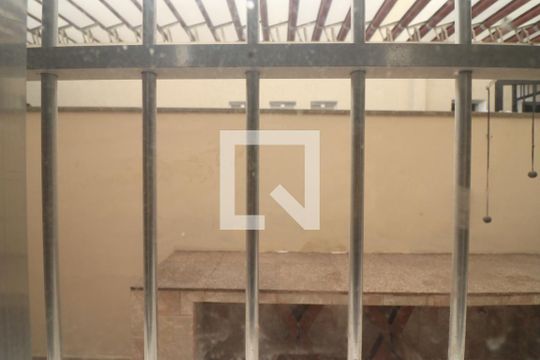 Vista Cozinha  de casa para alugar com 4 quartos, 380m² em Vila Guaca, São Paulo