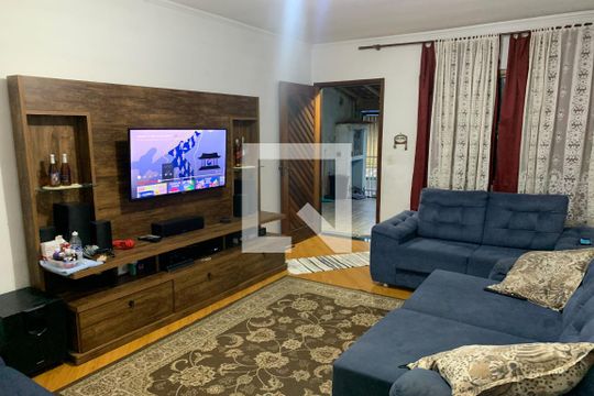 Casa à venda com 3 quartos, 169m² em Santo Antônio, Osasco