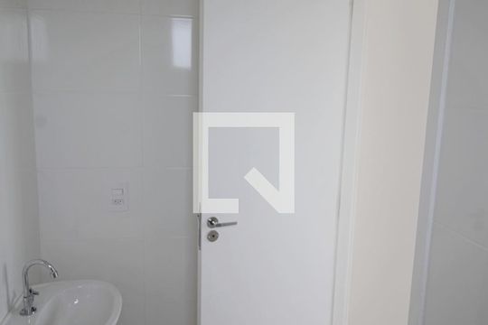 Banheiro da Suíte de apartamento para alugar com 1 quarto, 24m² em Paraíso do Morumbi, São Paulo