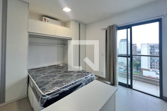 Studio de kitnet/studio à venda com 1 quarto, 26m² em Indianópolis, São Paulo