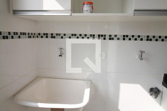 area de serviço de apartamento para alugar com 2 quartos, 46m² em Vila Dom Pedro Ii, São Paulo
