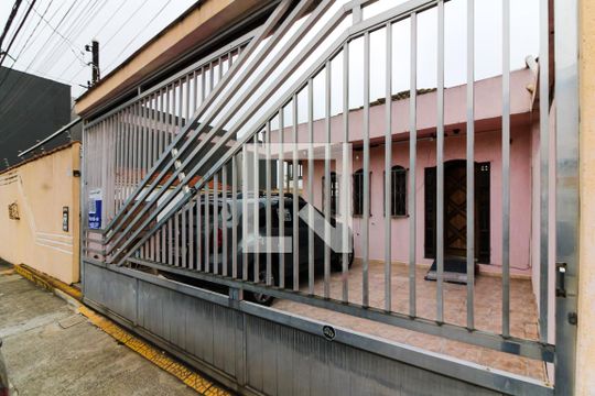 Fachada de casa à venda com 5 quartos, 486m² em Vila Paiva, São Paulo