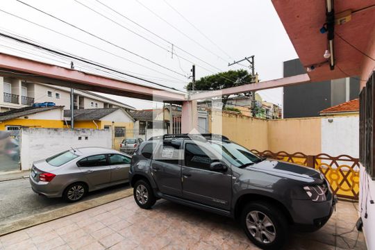 Garagem de casa à venda com 5 quartos, 486m² em Vila Paiva, São Paulo