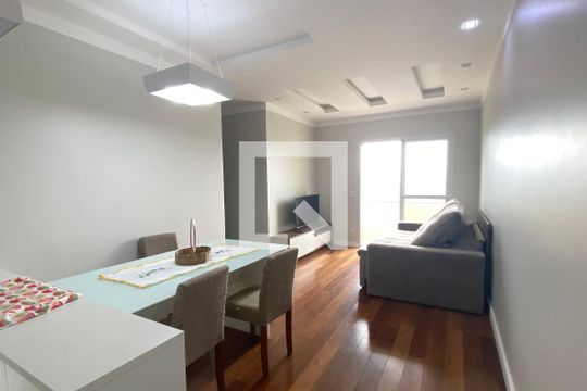 Apartamento para alugar com 3 quartos, 70m² em Jardim Paraiso, Barueri