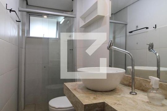 Banheiro de apartamento para alugar com 1 quarto, 50m² em Centro, Campinas