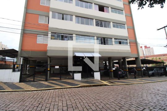 Fachada de apartamento para alugar com 1 quarto, 50m² em Centro, Campinas