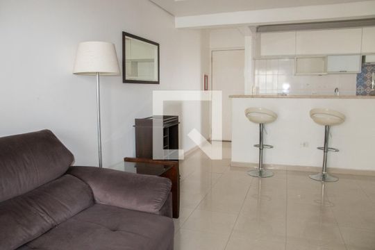 Sala de apartamento à venda com 2 quartos, 70m² em Jardim Japão, São Paulo