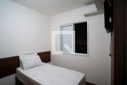 Quarto 1 de apartamento para alugar com 2 quartos, 60m² em Vila Hortência, Sorocaba