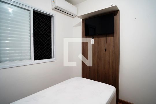 Quarto 1 de apartamento para alugar com 2 quartos, 60m² em Vila Hortência, Sorocaba