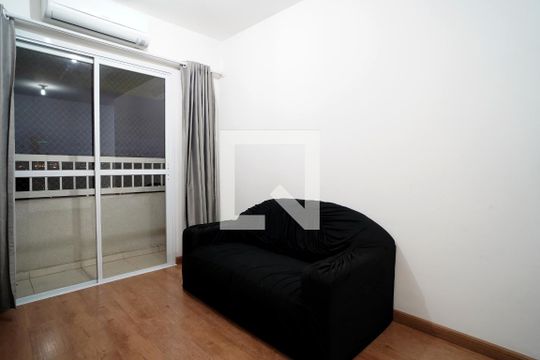 Sala de apartamento para alugar com 2 quartos, 60m² em Vila Hortência, Sorocaba