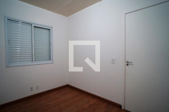 Quarto 2 de apartamento para alugar com 2 quartos, 60m² em Vila Hortência, Sorocaba