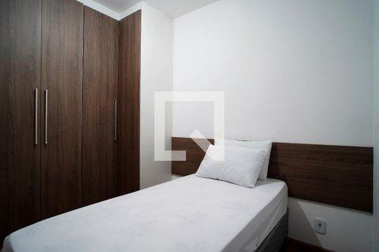 Quarto 1 de apartamento para alugar com 2 quartos, 60m² em Vila Hortência, Sorocaba