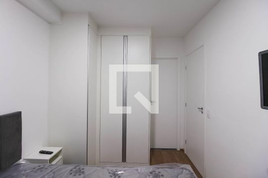 Quarto Suíte de apartamento para alugar com 1 quarto, 28m² em Vila Tolstoi, São Paulo