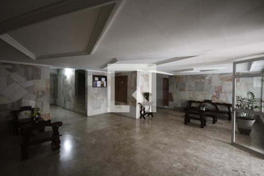Hall de Entrada de apartamento para alugar com 2 quartos, 70m² em Vila Mariana, São Paulo