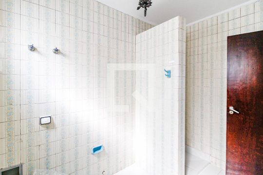 Banheiro de casa à venda com 3 quartos, 480m² em Santo Amaro, São Paulo