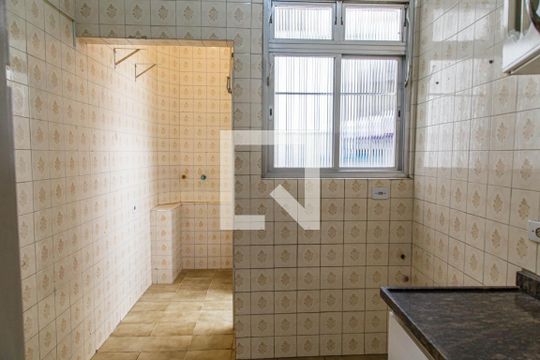 Cozinha de apartamento para alugar com 1 quarto, 57m² em Mooca, São Paulo