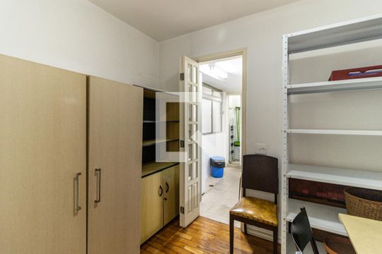 Escritório de apartamento para alugar com 3 quartos, 110m² em Higienópolis, São Paulo