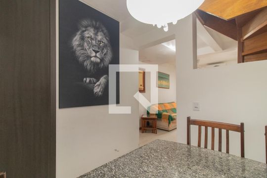 Cozinha de casa de condomínio para alugar com 3 quartos, 110m² em Aberta dos Morros, Porto Alegre