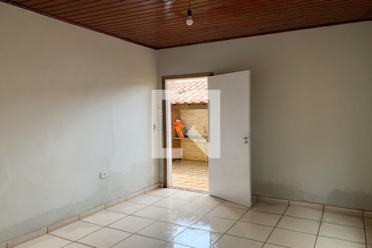 Sala de casa à venda com 2 quartos, 50m² em Vila Osasco, Osasco