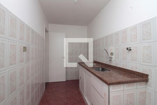 Cozinha de apartamento para alugar com 2 quartos, 75m² em Santa Cecilia, São Paulo