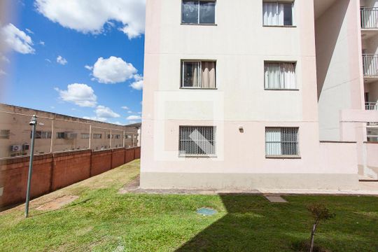 Vista do Quarto 2 de apartamento para alugar com 3 quartos, 73m² em Jardim Europa, Uberlândia