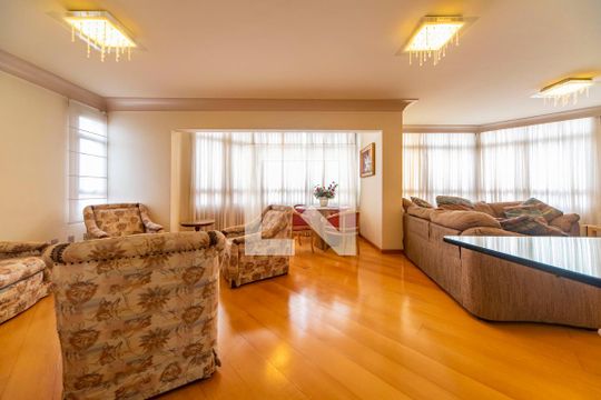 Sala de apartamento à venda com 4 quartos, 195m² em Vila Gilda, Santo André