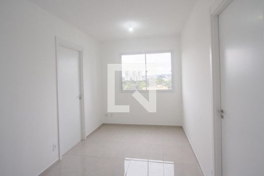Apartamento para alugar com 2 quartos, 34m² em Santo Amaro, São Paulo