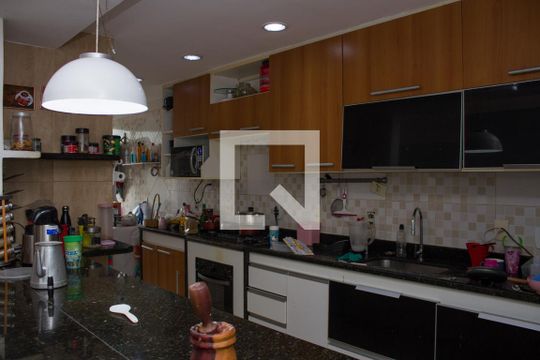 Cozinha de apartamento à venda com 2 quartos, 90m² em Engenho Novo, Rio de Janeiro